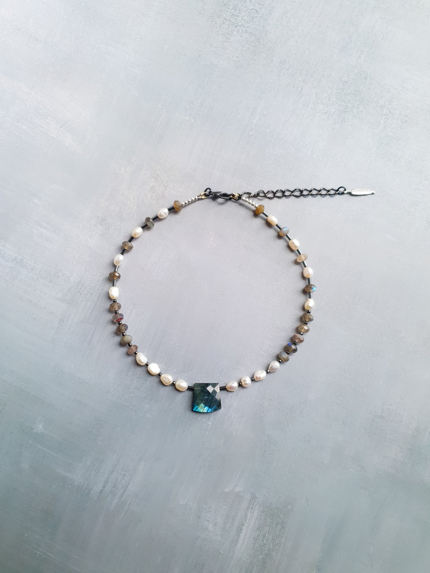 Labradorite Luxe - Tranquility Treasures Necklace