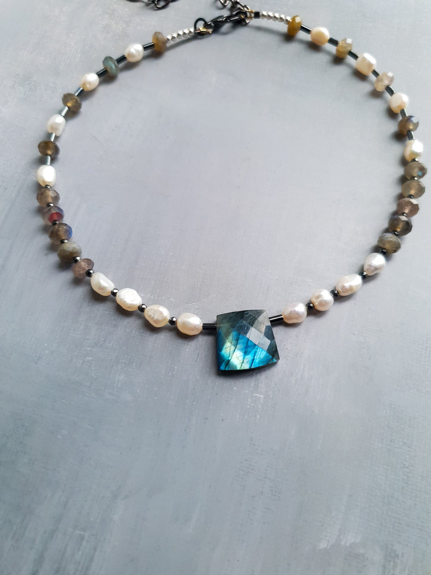 Labradorite Luxe - Tranquility Treasures Necklace