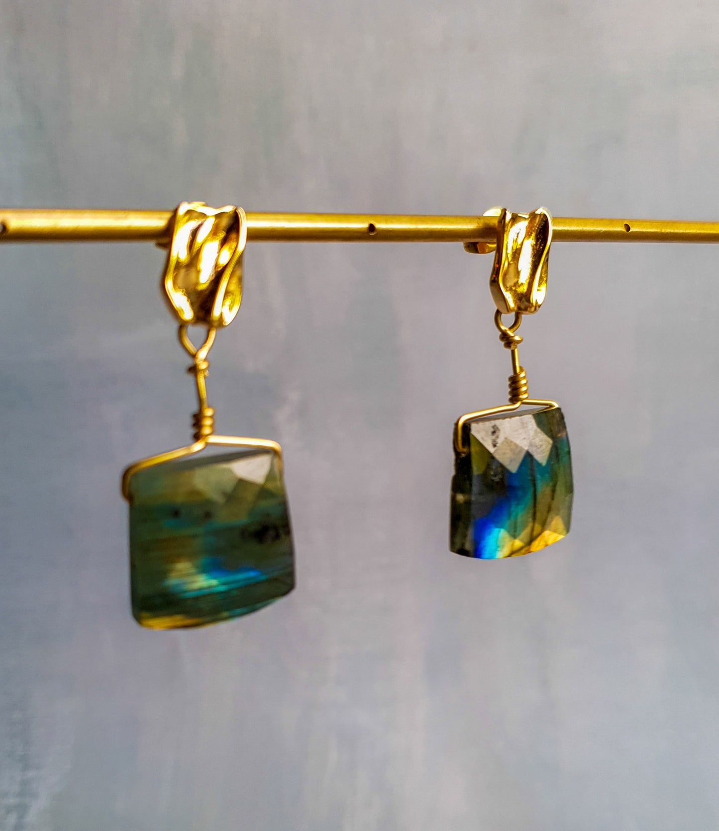 Luxe Labradorite Golden Cuboid Earrings