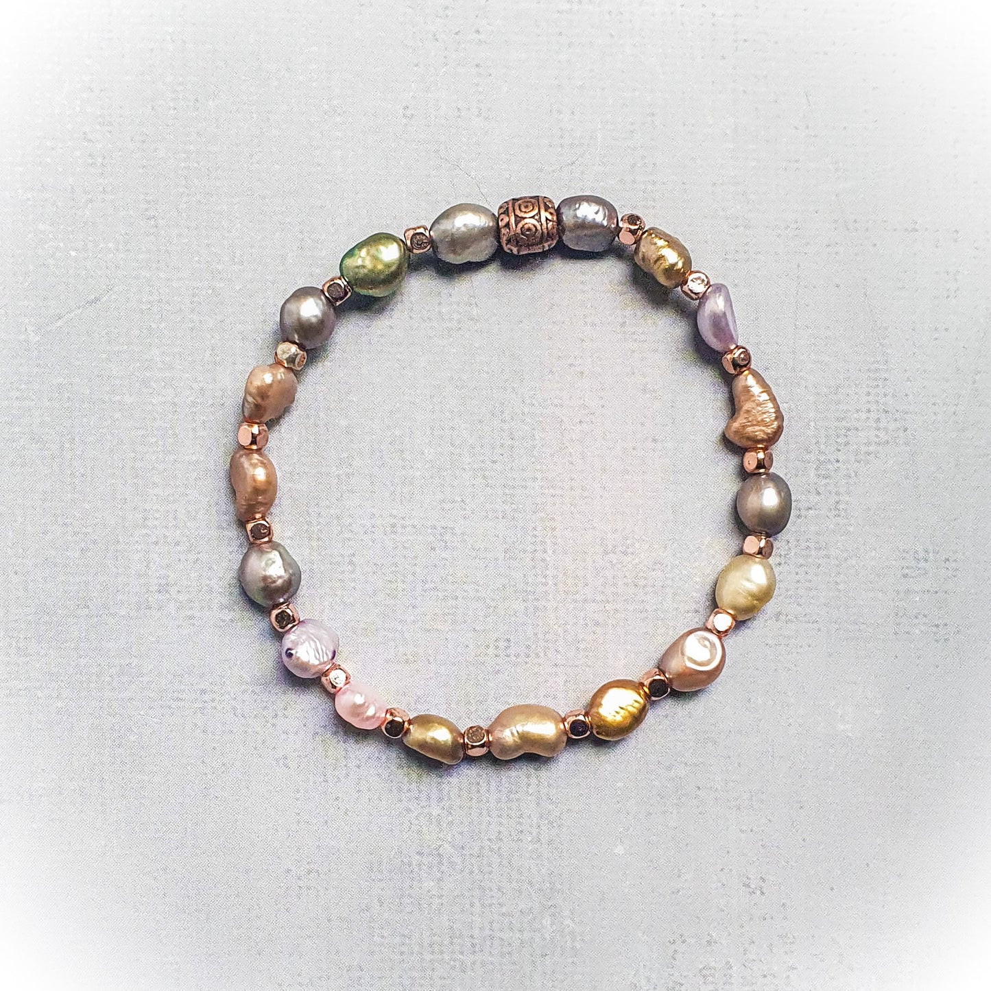 Serene Blush Pearl Beaded Bracelet