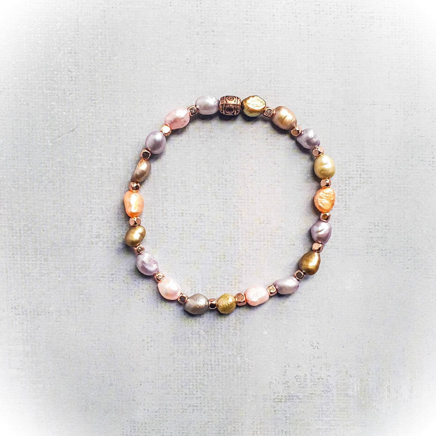 Serene Blush Pearl Beaded Bracelet