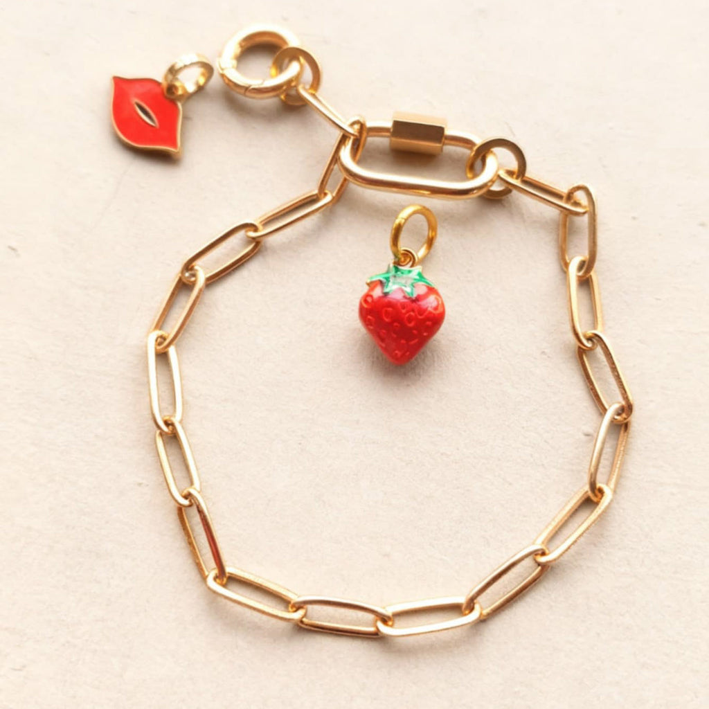 Scarlet Kiss Lip Charm