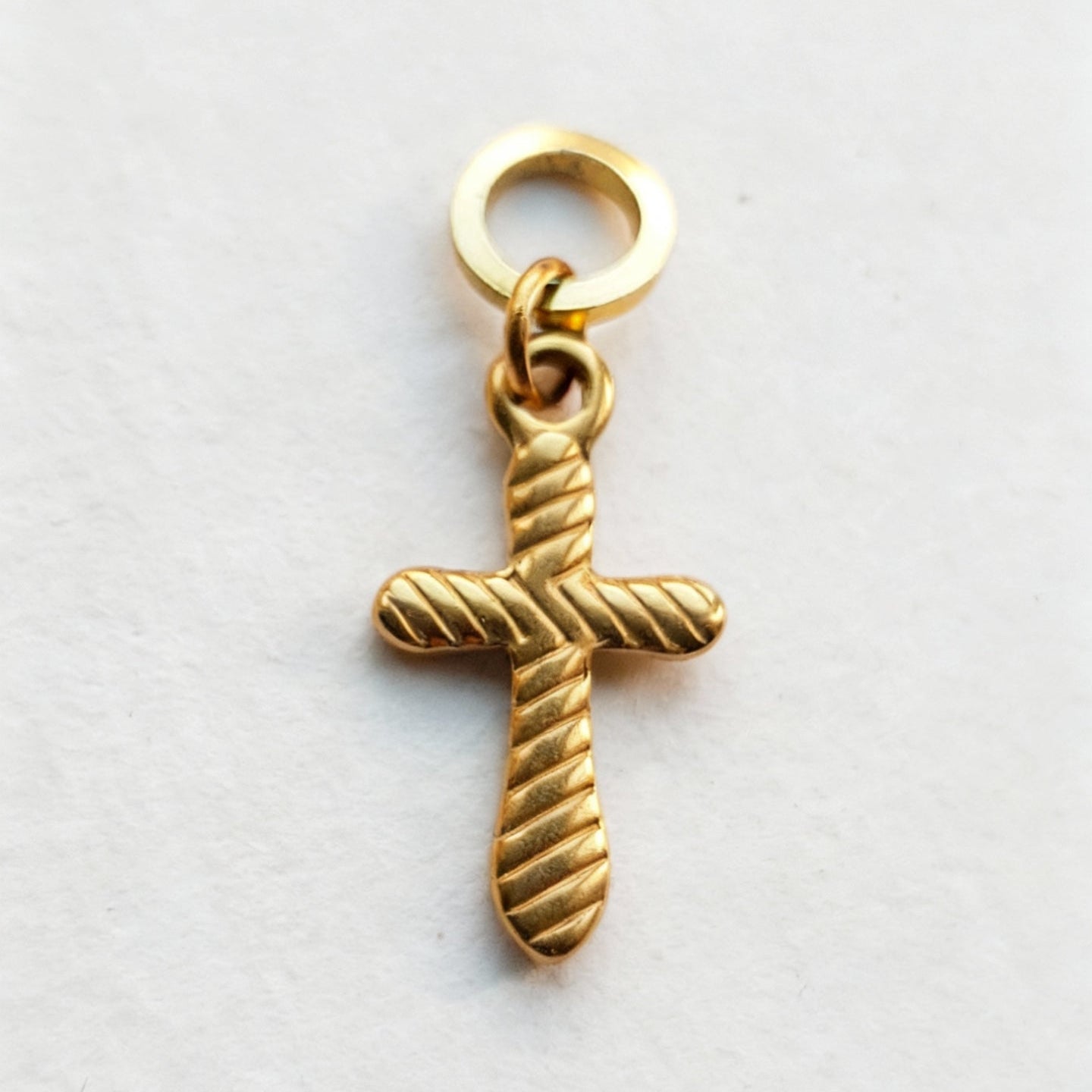 Still Cross Charm Gold