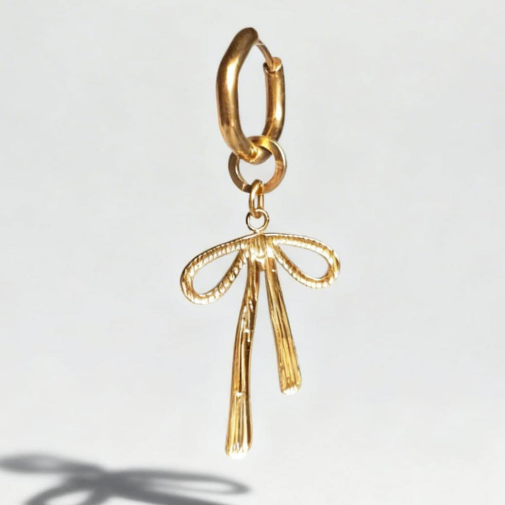 Statement Gold Bow Classic Hex  Huggy