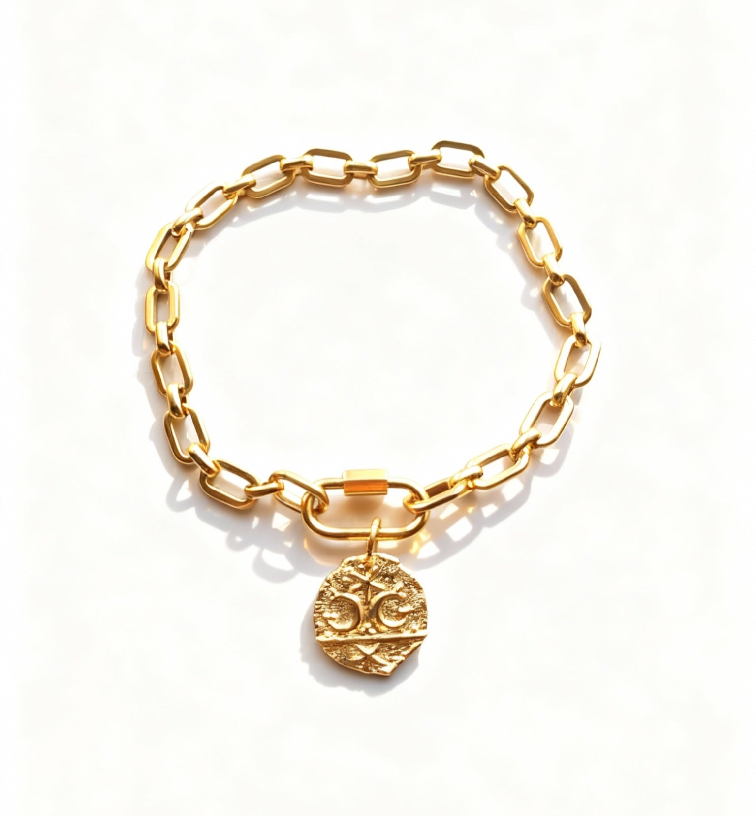 Link Bracelet with Lock - Gold