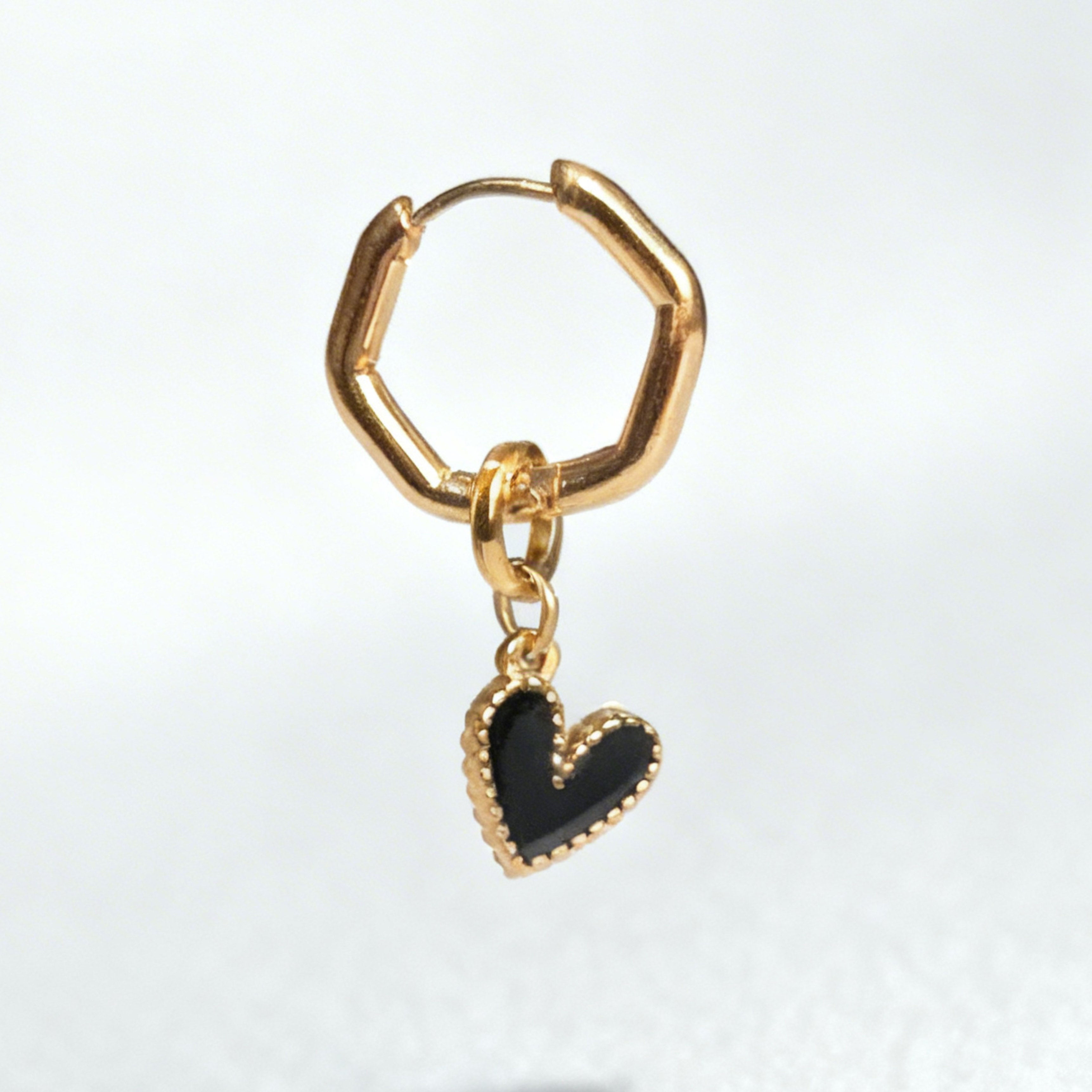 Rebel Heart Classic Hex Huggie