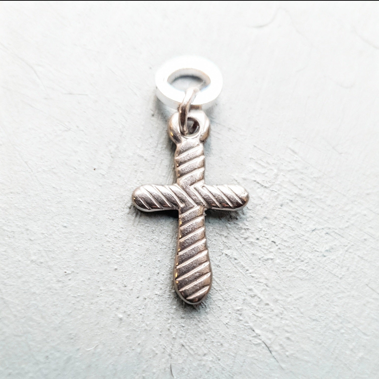 Still Cross Charm Silver