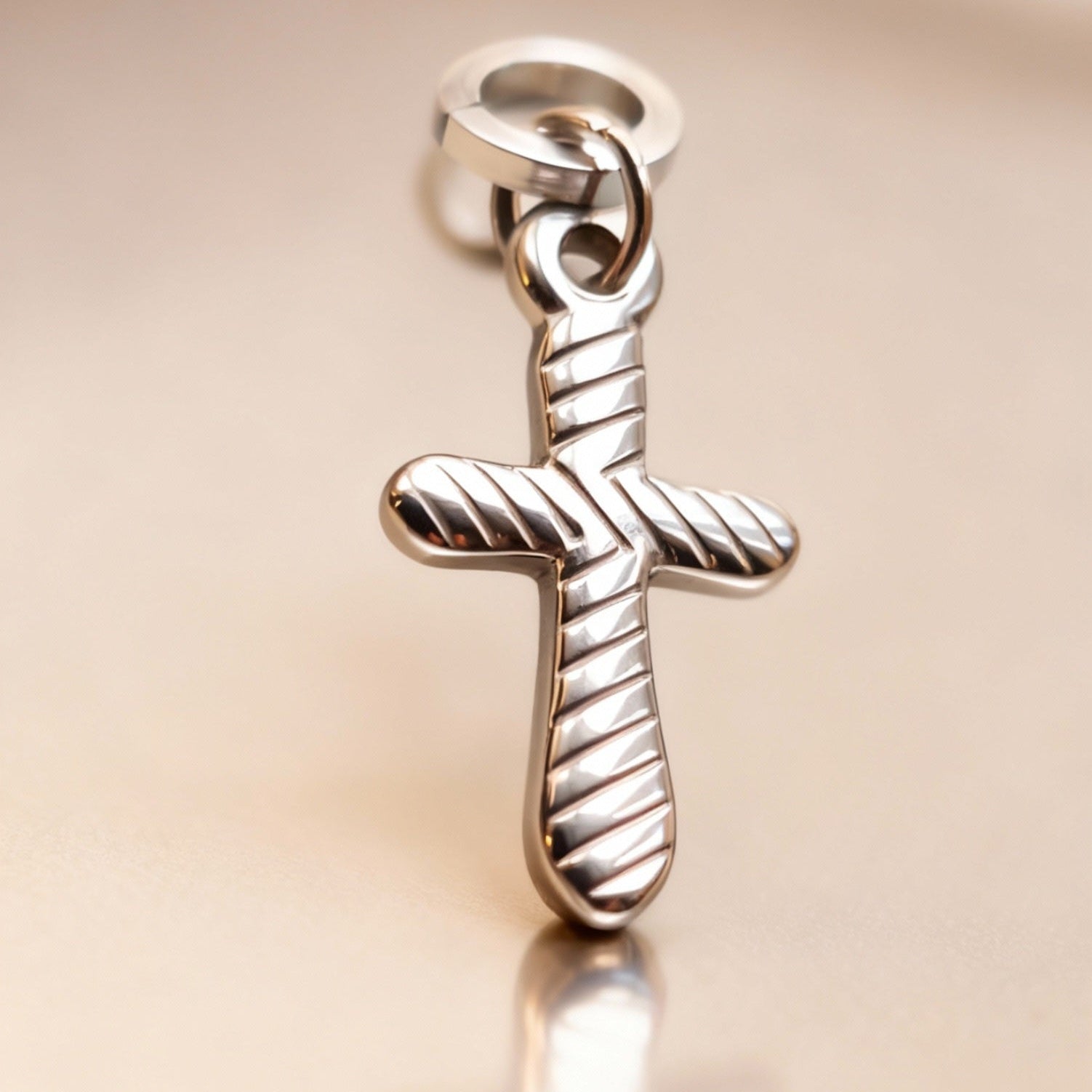 Still Cross Charm Silver