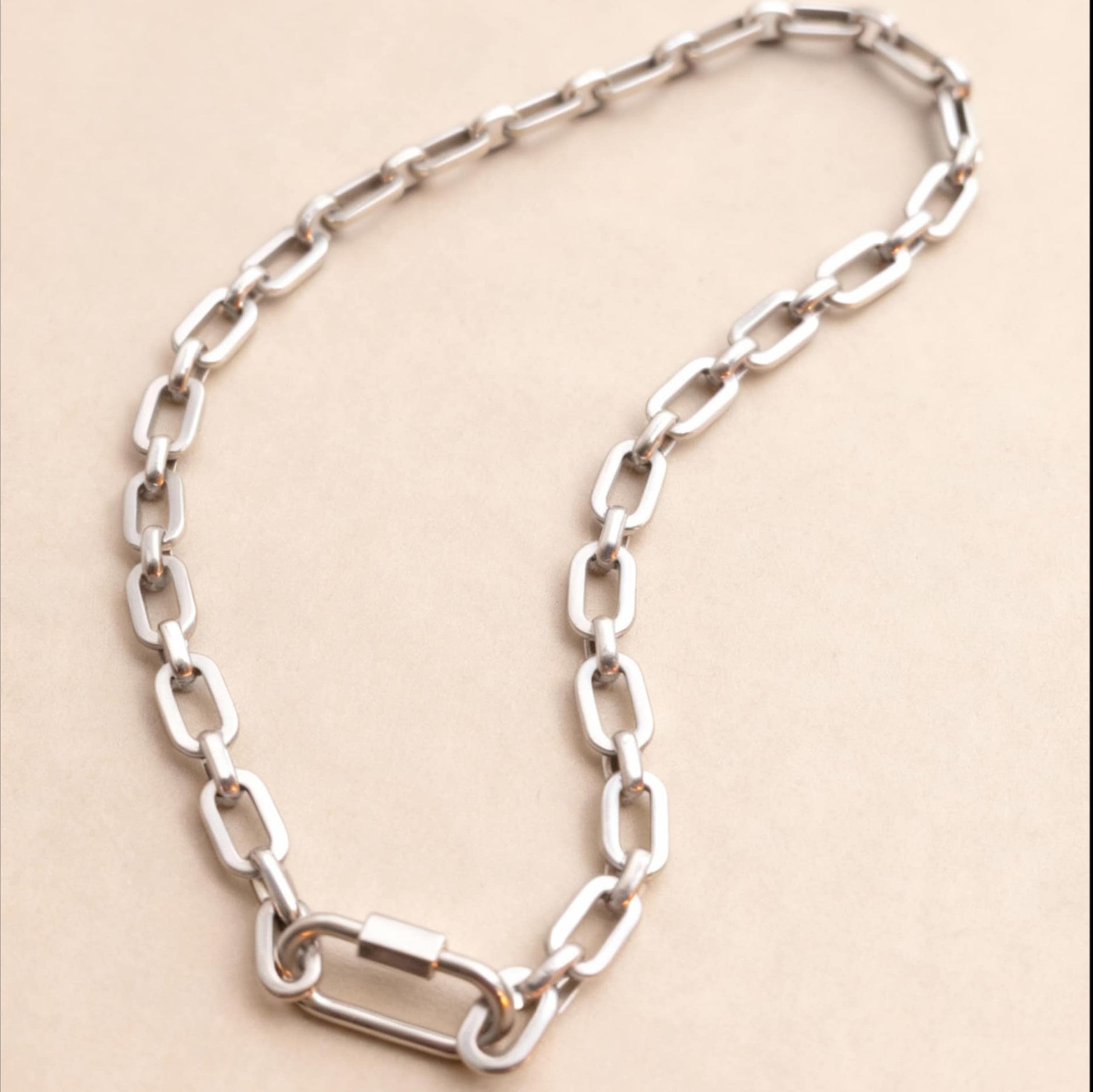 Link chain Necklace with Lock