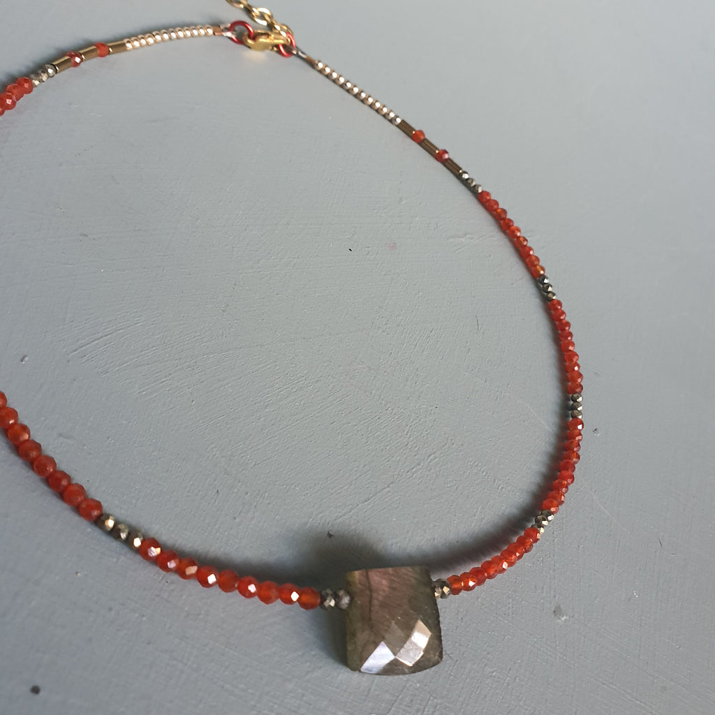 Pink-Gold Flash Labradorite Centrepiece Necklace with Carnelian, Pyrite & Hamsa Charm