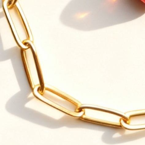 Paperclip chain Bracelet with Lock - Gold