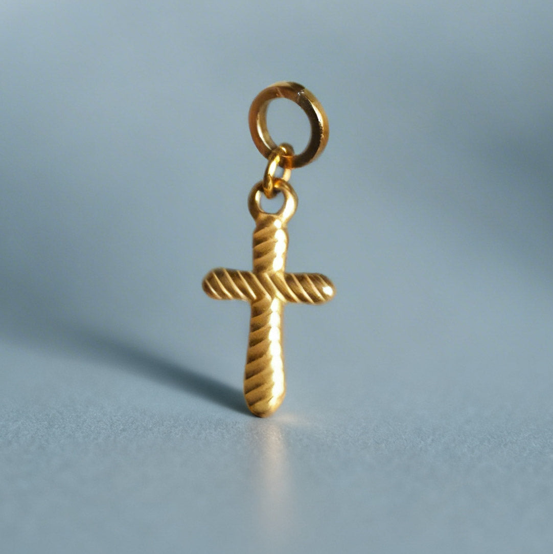 Still Cross Charm Gold