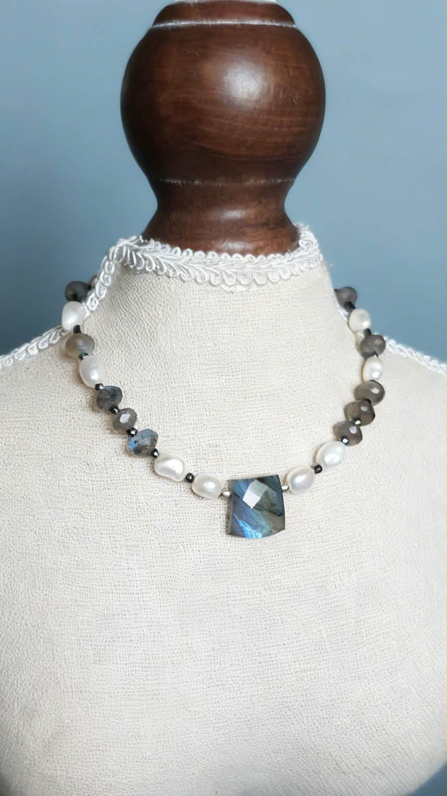 Labradorite, Freshwater Pearl & Black Spinel Gemstone Anklet