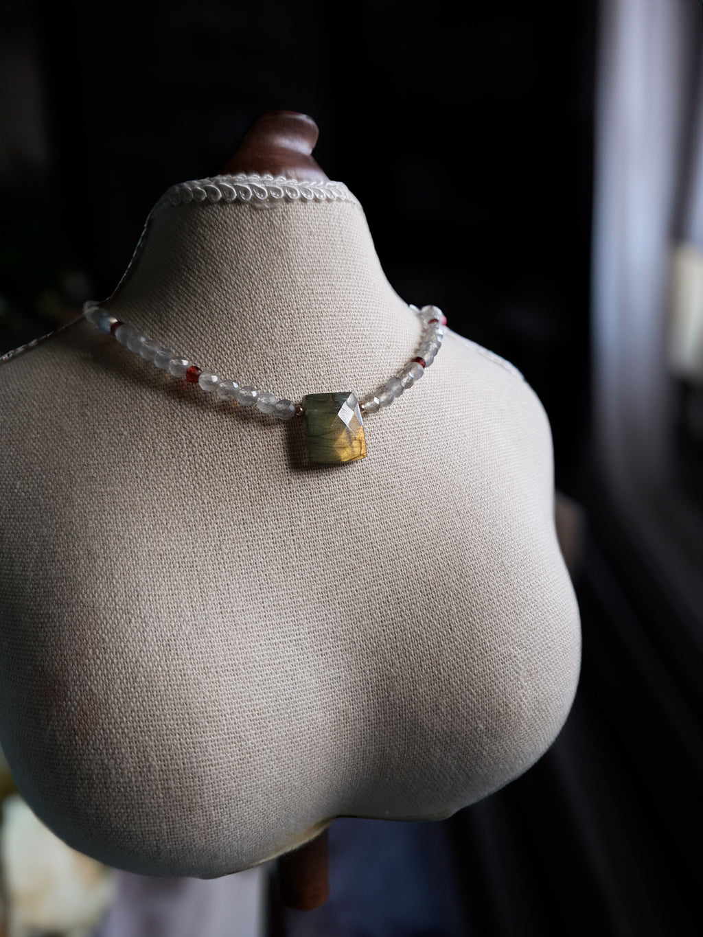 Golden Flash Labradorite Centrepiece Necklace with Labradorite, Garnet & Evil Eye Charm