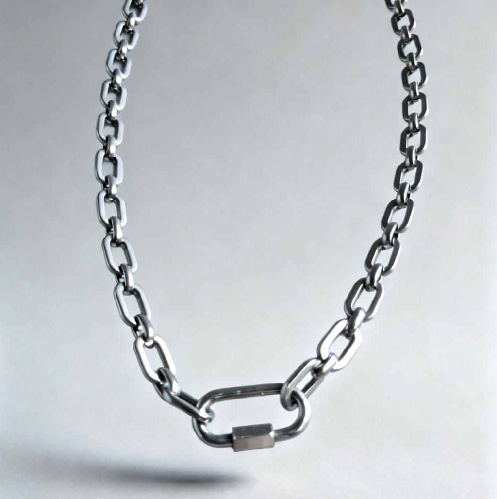 Link chain Necklace with Lock