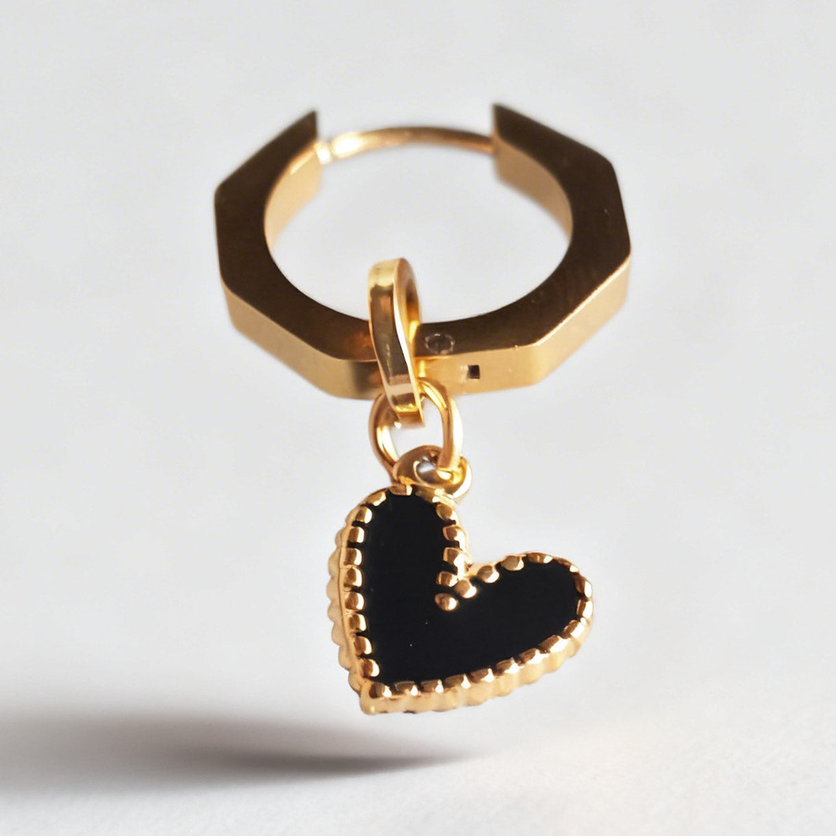 Rebel Heart Statement Hex Huggy