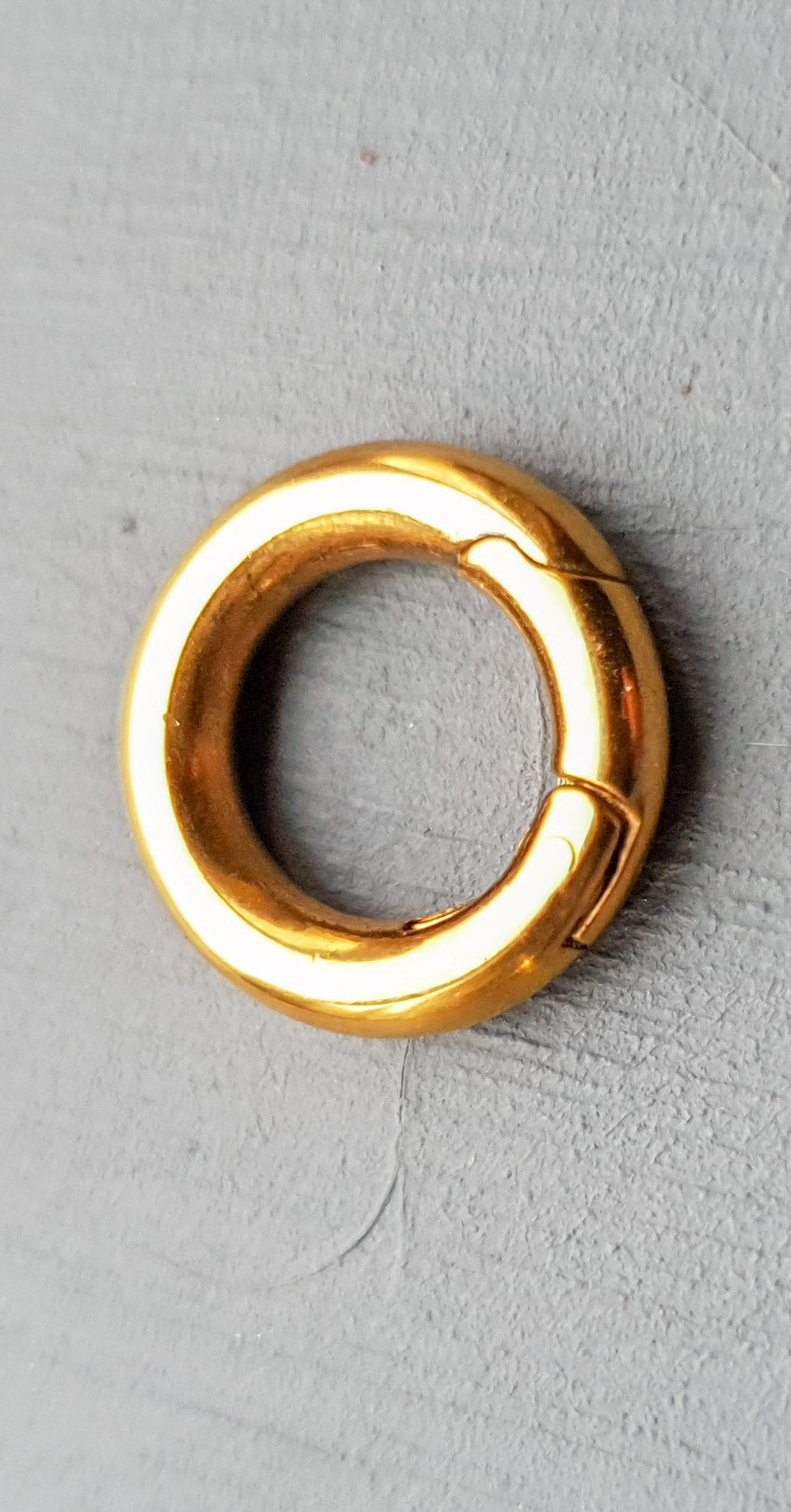 Gold Freedom Round Mini Lock