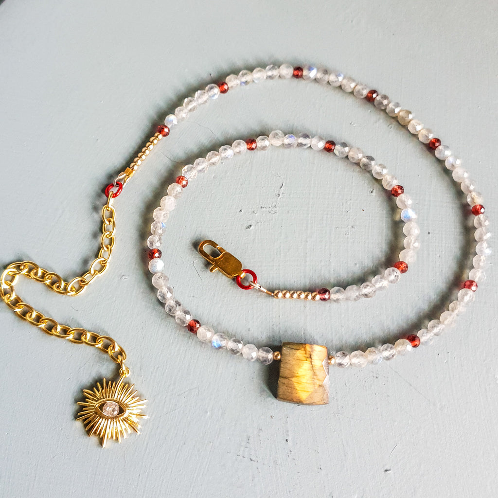 Golden Flash Labradorite Centrepiece Necklace with Labradorite, Garnet & Evil Eye Charm