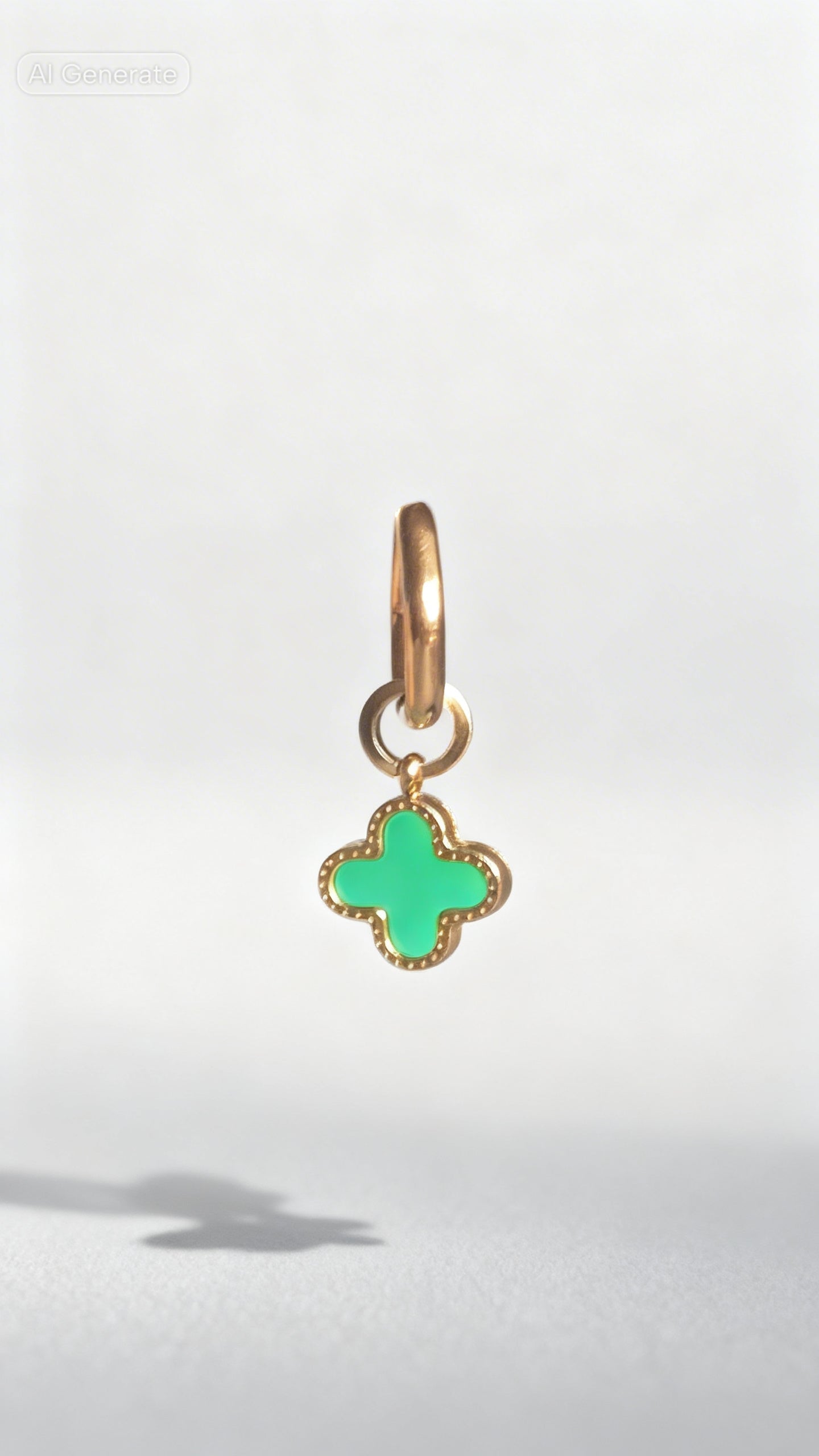 Emerald Clover Huggy Classic Hex Huggie