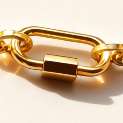 Paperclip chain Bracelet with Lock - Gold